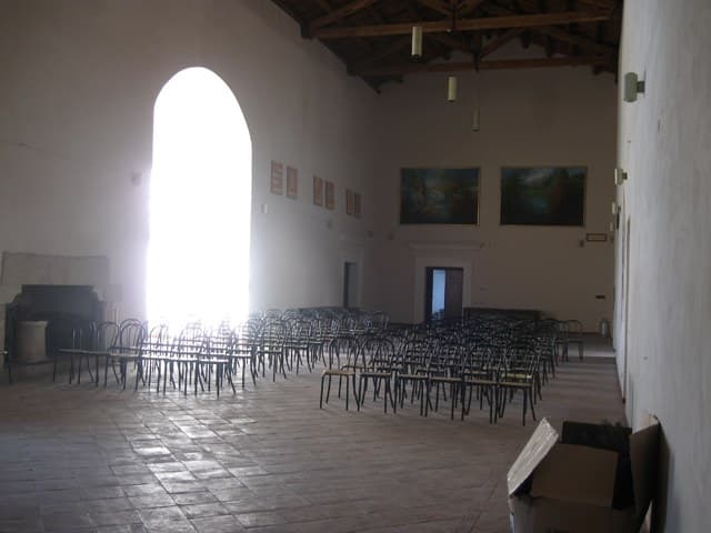 Minturno, al Castello Baronale tra libri, teatro, commedia e gusto: i due appuntamenti