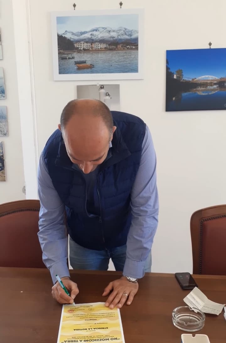 Anche il Sindaco del Comune di Minturno si unisce all'iniziativa di Striscia la Notizia