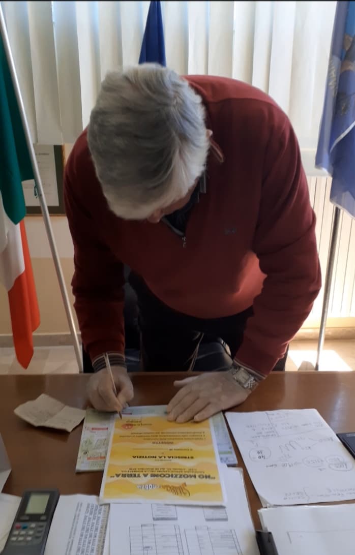 Il primo Sindaco a rispondere al nostro appello è Franco Taddeo del Comune di Santi Cosma e Damiano