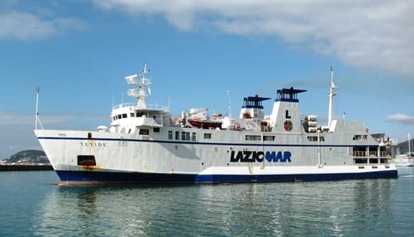 PONZA - VENTOTENE - LAZIOMAR deve rispettare i coniugi residenti