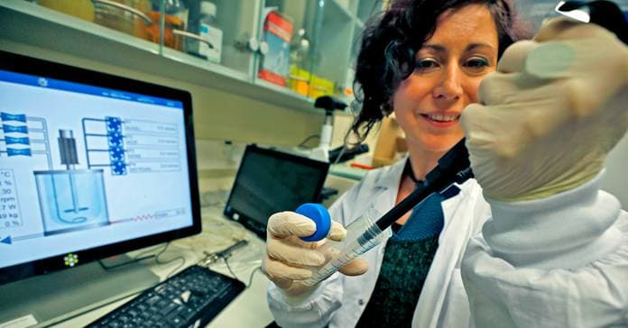 VACCINO COVID-19: UNA BRUTTA E IMPROVVISA BATTUTA D'ARRESTO NELLA SPERIMENTAZIONE