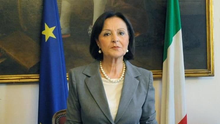 LATINA - Riunione per i Sindaci, il Prefetto decide la riapertura delle scuole