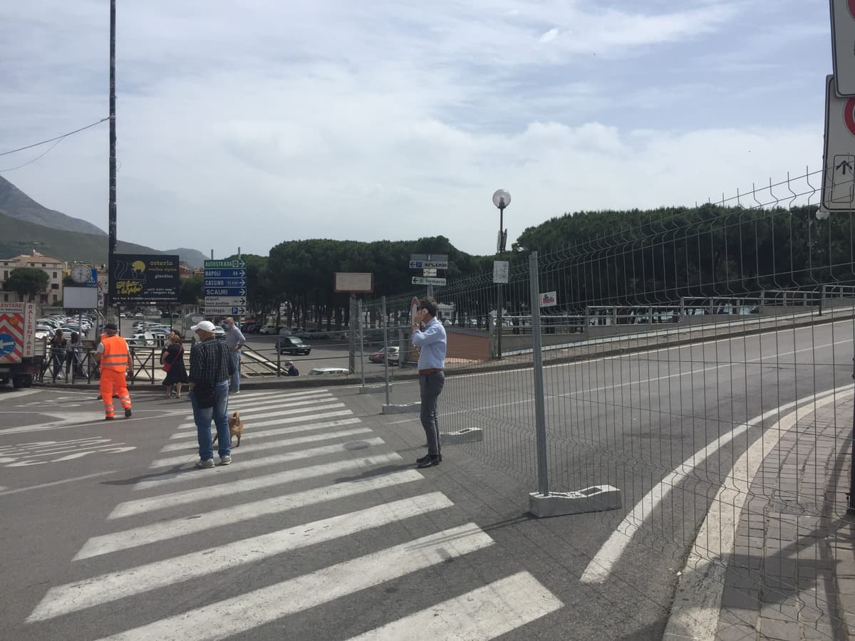 Chiusura al traffico veicolare e pedonale del ponte Tallini