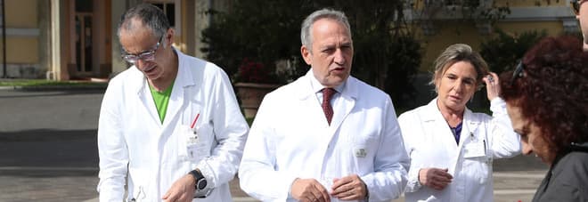 PER GLI UNDER 18 APPELLO DELLO SPALLANZANI: QUINTUPLICATI I CASI DI CONTAGIO, MAI PIU' ASSEMBRAMENTI
