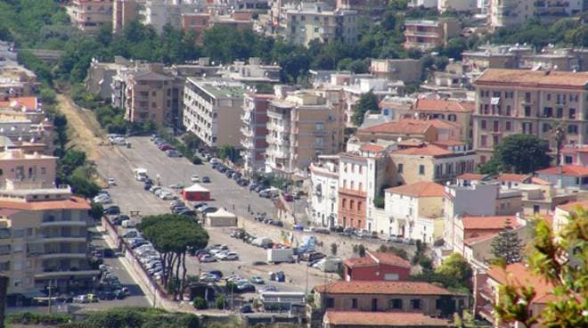 A GAETA VENDITA DEL CONSORZIO INDUSTRIALE SUD PONTINO ILLOGICA, IMMOTIVATA E NEGATIVA NELL'INTERESSE DELLA CITTA'