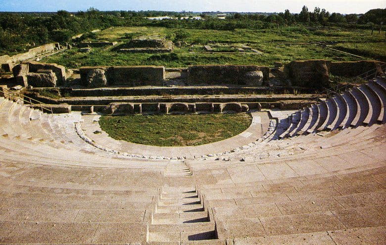 ESTATE 2020 AL TEATRO ROMANO DI MINTURNAE
