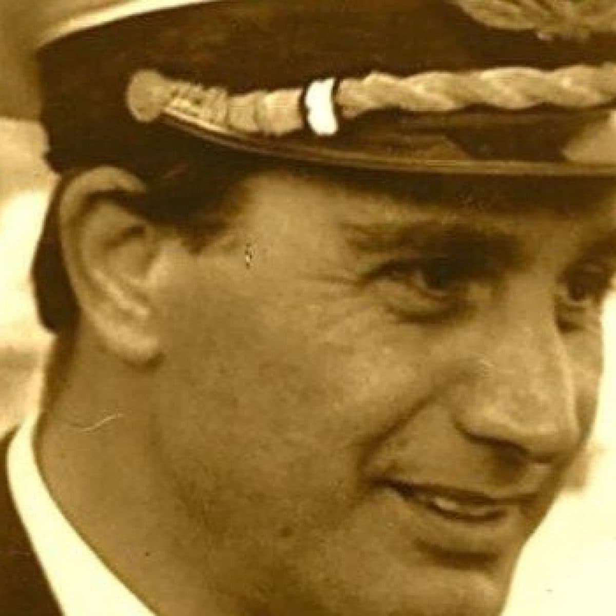 GAETA: LA GUARDIA COSTIERA CELEBRA IL SUO EROE NATALE DE GRAZIA CON LA PRESENTAZIONE DI UN LIBRO DOMANI AL BASTIONE LA FAVORITA