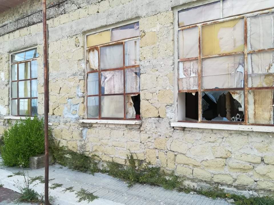 MINTURNO: FRATELLI D'ITALIA SEGNALA IL DEGRADO DELL'EX SCUOLA DI PULCHERINI