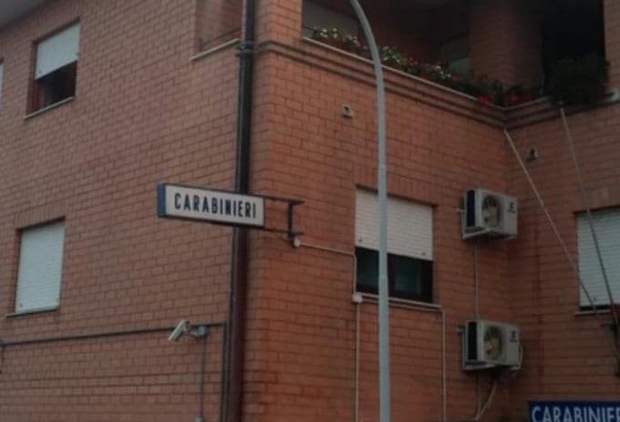 SANTI COSMA E DAMIANO: I CARABINIERI FERMANO GIOVANE E RITIRANO PATENTE E AUTOVETTURA