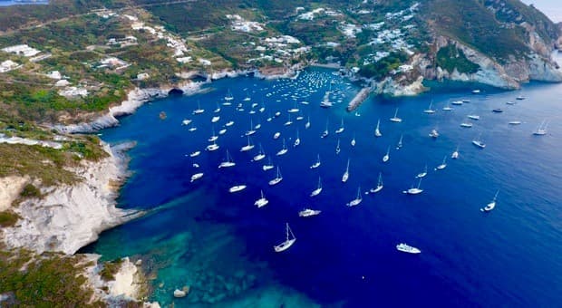 PONZA DELLE MERAVIGLIE, UN EVENTO CHE STA ENTUSIASMANDO ISOLANI E VILLEGGIANTI