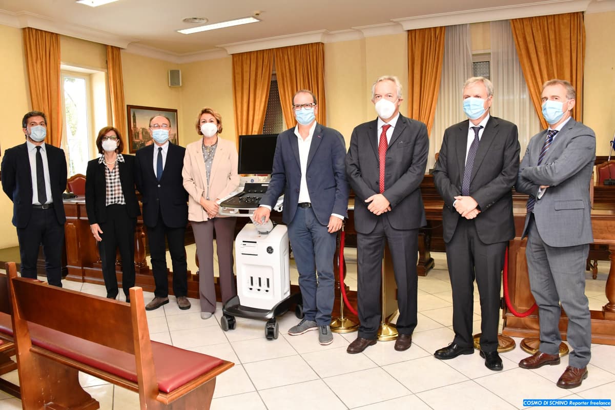 GAETA: ENI DONA UN ECOGRAFO MULTIDISCIPLINARE PER IL CENTRO DIAGNOSTICA SPECIALISTICA
