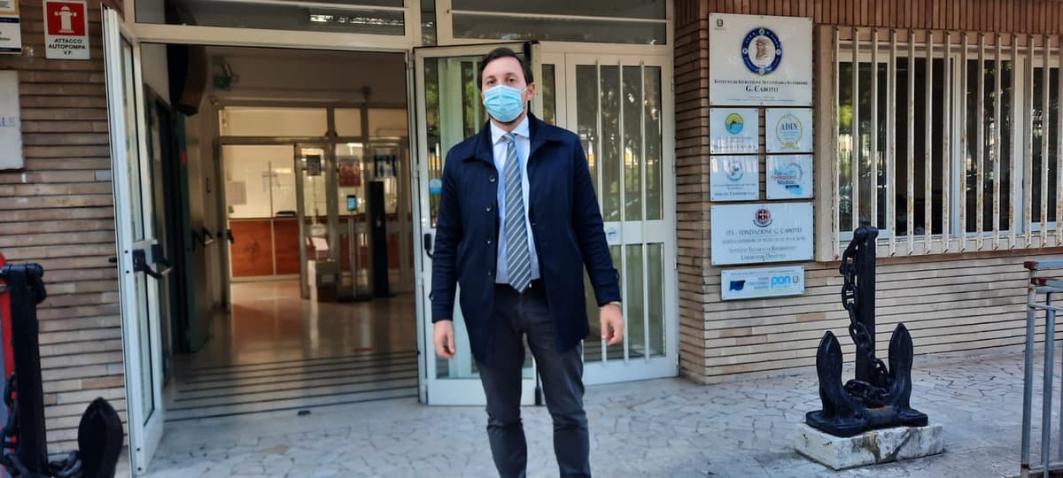 TRANO: PIU' DIDATTICA A DISTANZA E PIU' TAMPONI NELLE SCUOLE