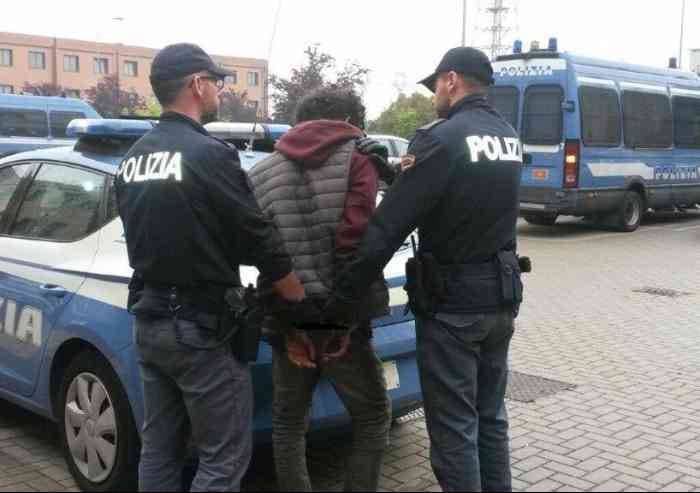 Arrestato uno stalker in Provincia di Latina. Perseguitava un giornalista locale