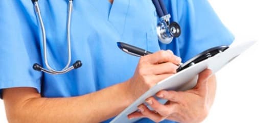 Quell'accreditamento regionale sanitario a cooperative e società..
