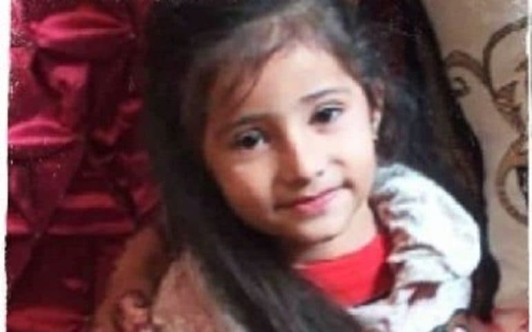 IL SIMBOLO DI ZOHRA DI OTTO ANNI UCCISA A BOTTE: AVEVA FATTO SCAPPARE I PAPPAGALLINI