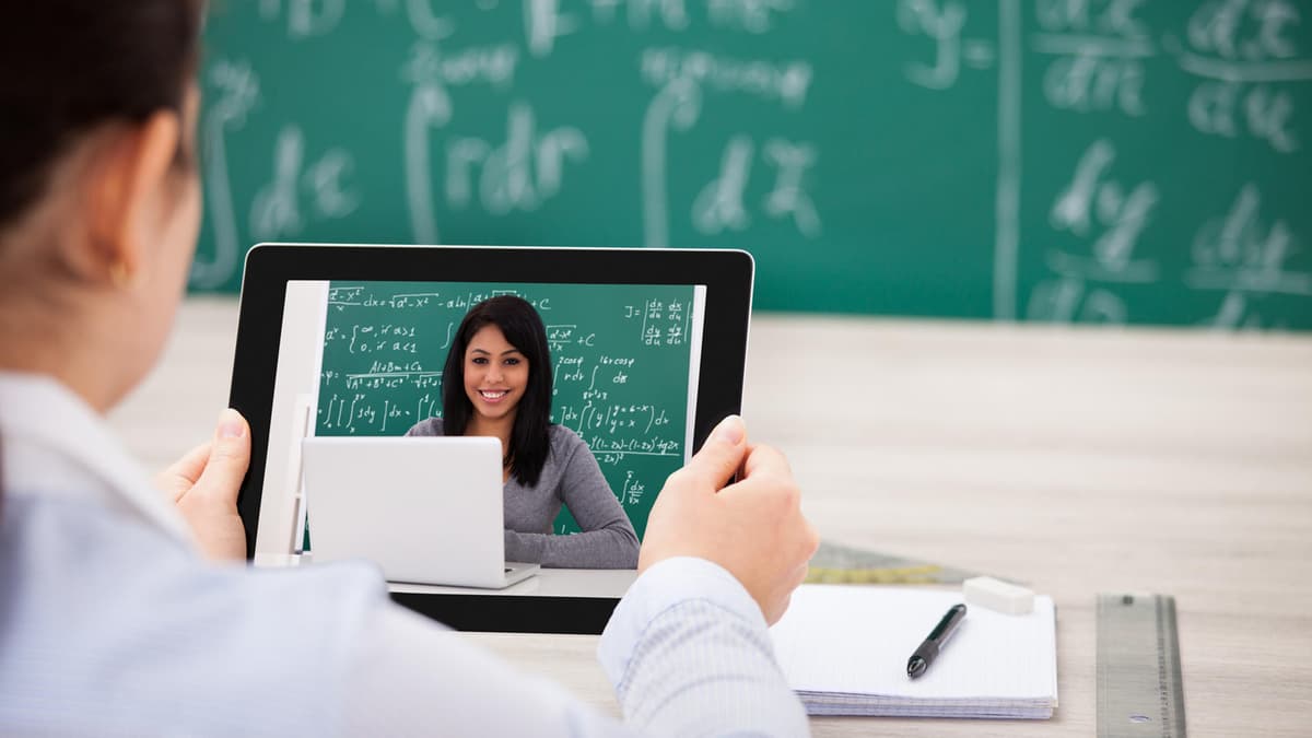 Formiaé promuove nuova petizione per il potenziamento della rete internet degli Istituti Scolastici
