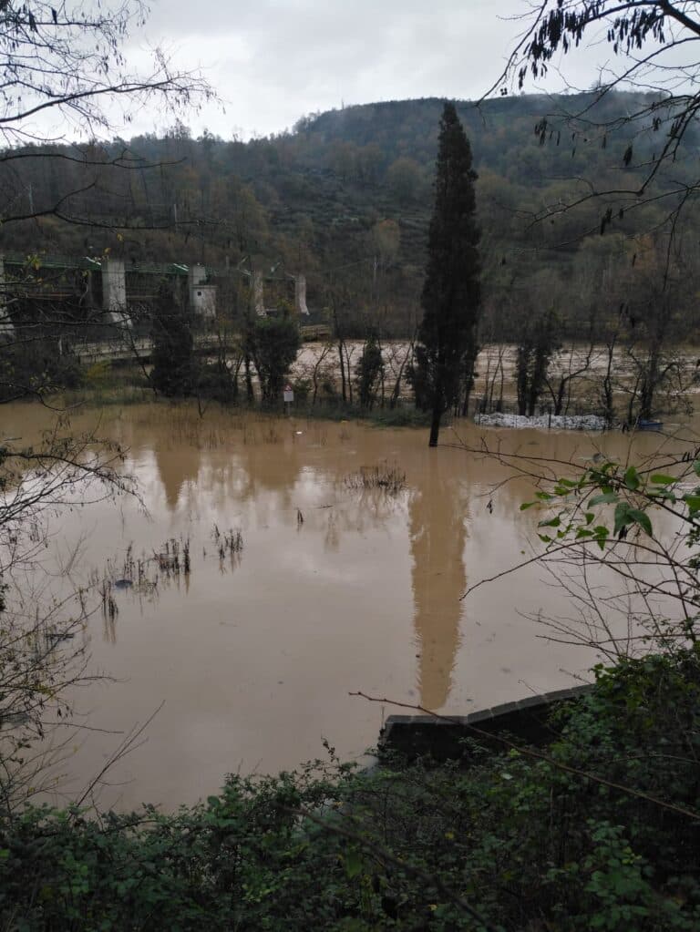 IL FIUME GARIGLIANO E' STRARIPATO NELL'AREA TERME DI SUIO ALL'ALTEZZA DI SANTAMARIA