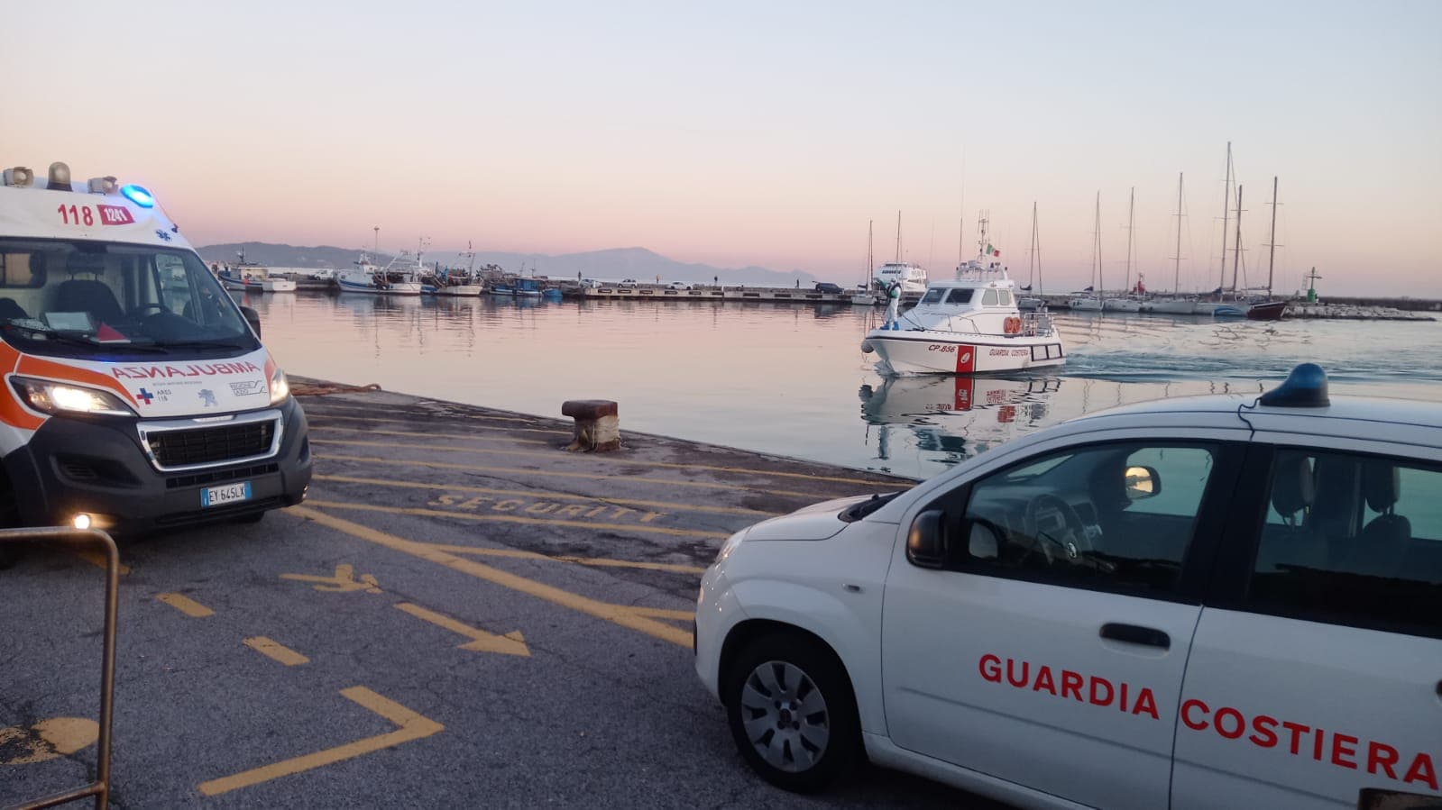 GAETA: GUARDIA COSTIERA ATTIVA PROCEDURA MEDICAL EVACUATION PER MARITTIMO NELLA RADA