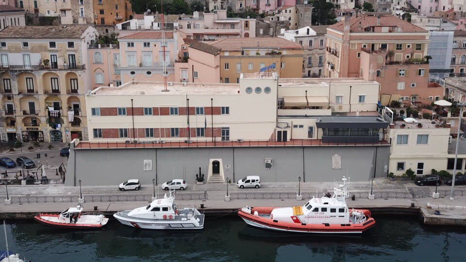 GAETA: SORVOLO ABUSIVO DI DRONE SU AREA PORTUALE, INTERVIENE LA GUARDIA COSTIERA