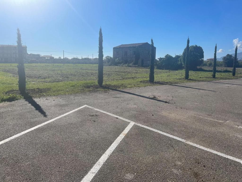 FONDI: UN BOSCHETTO DI 12 CIPRESSI IN MEMORIA DELLE VITTIME DEL COVID AL CIMITERO
