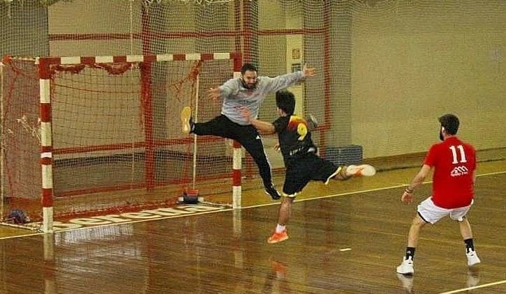 Pallamano, Serie B: Un Gaeta dai due volti perde con onore contro la capolista.