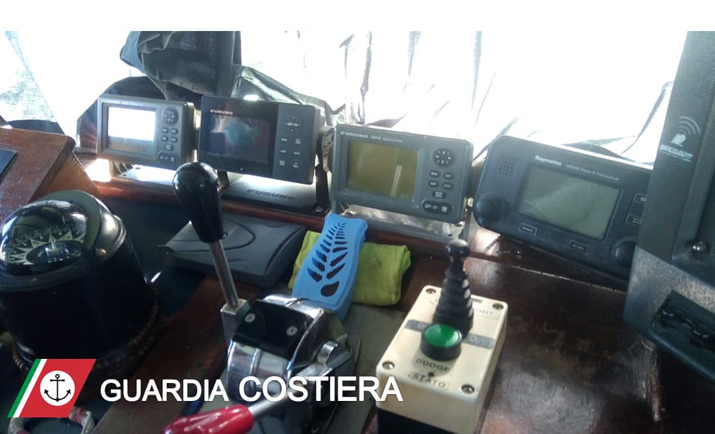 Da Gaeta a Formia: Guardia Costiera esegue controlli a bordo della flotta peschereccia