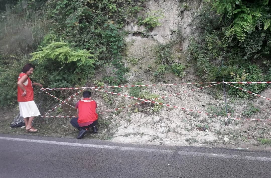 Minturno: Esponenti di Fratelli d'Italia denunziano situazioni di pericolo in Via Generale Ciufo
