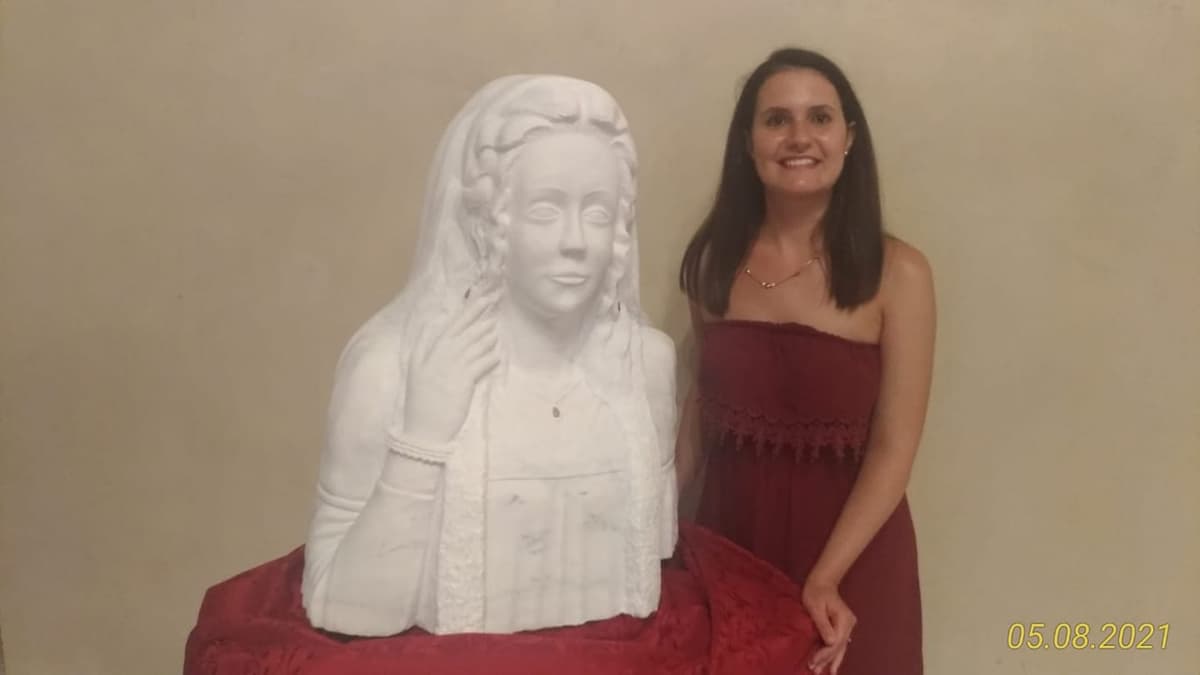 Fondi: Maria Luisa Fiore di Italia Nostra partecipa alla presentazione del busto di Giulia Gonzaga