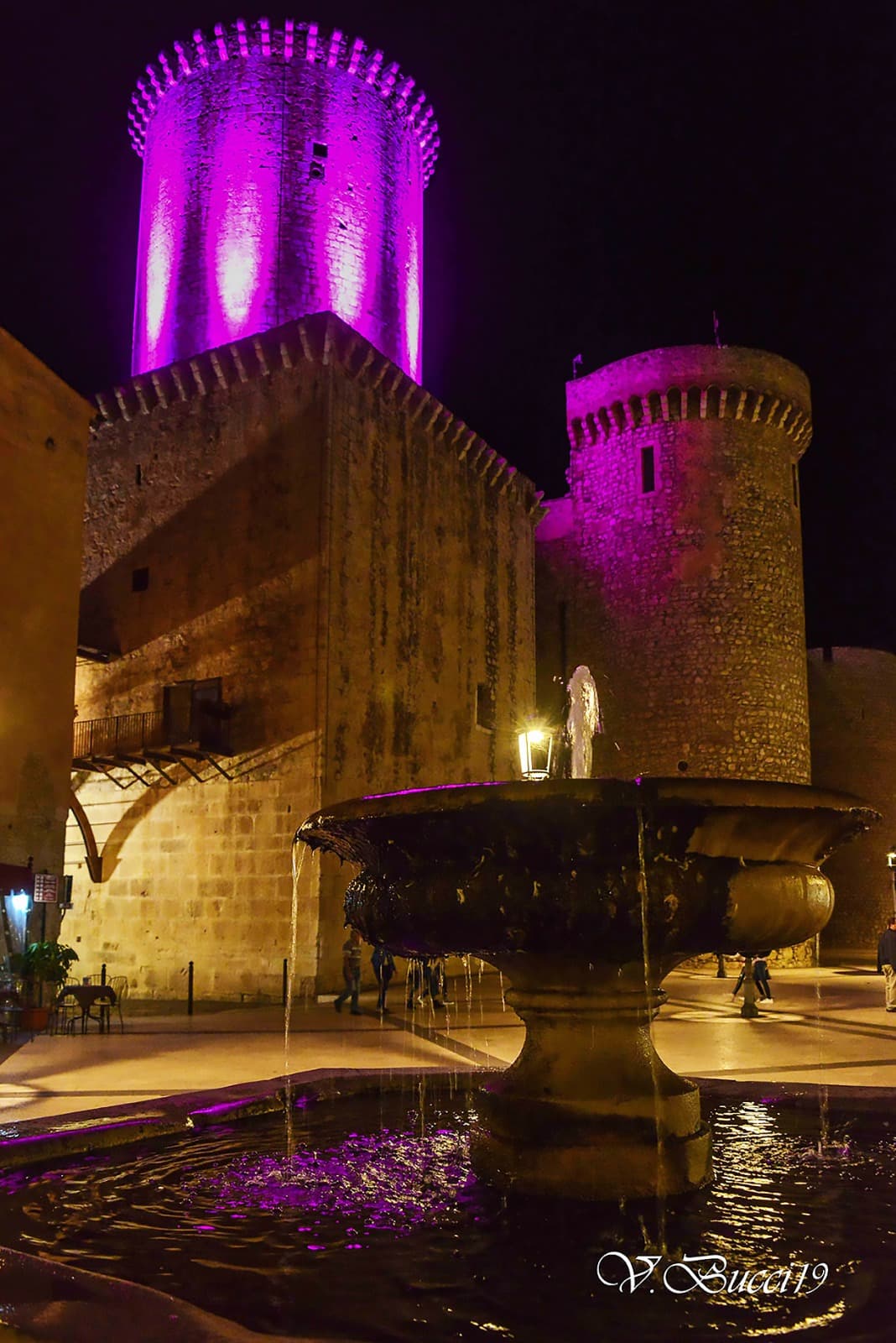 Fondi, ottobre rosa: il Castello Caetani ospita la prevenzione contro i tumori al seno