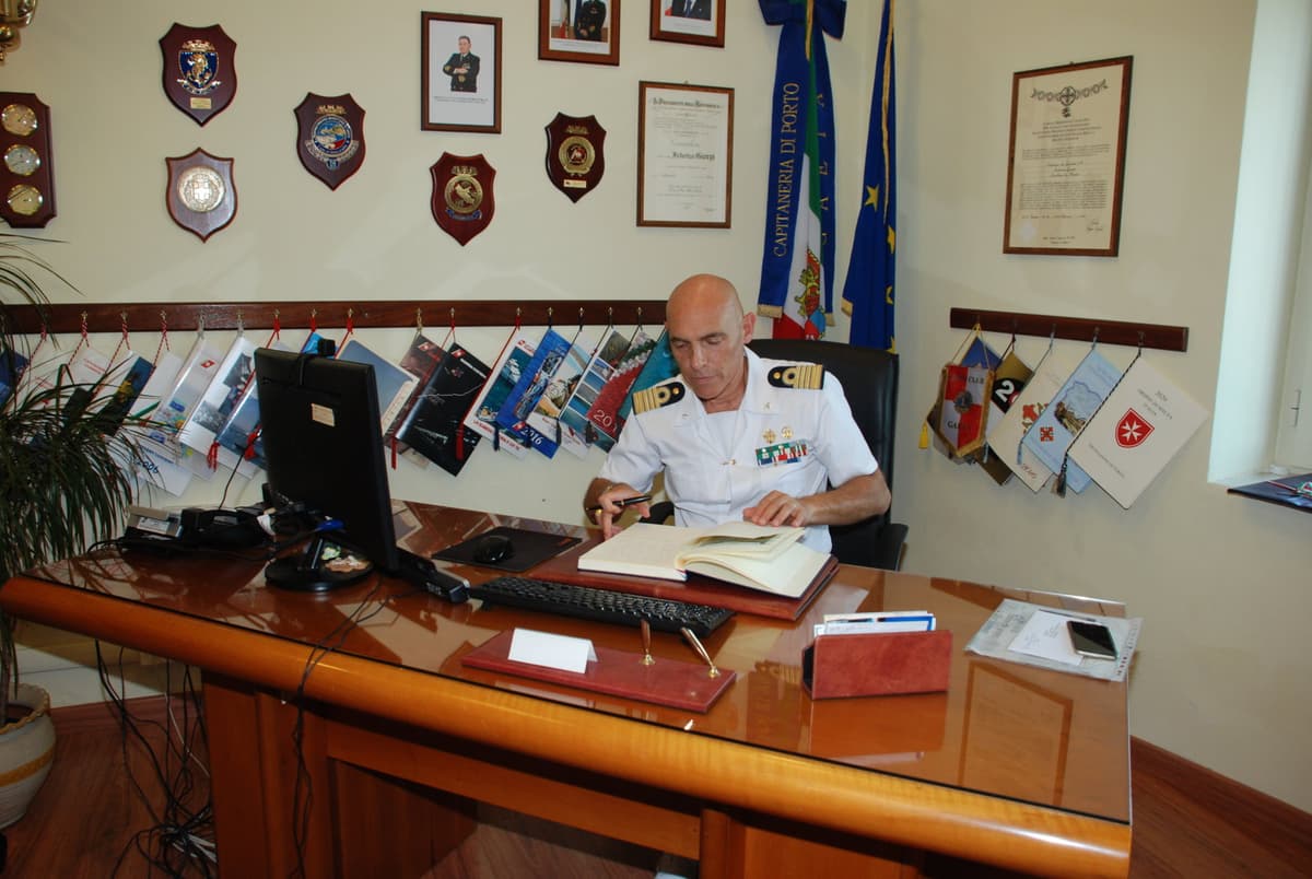 Ponza - La visita del Direttore Marittimo del Lazio e Comandante della Capitaneria di Porto di Civitavecchia