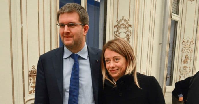 Il silenzio stampa del sabato elettorale infranto col caso Fratelli d'Italia e la sentenza di Riace