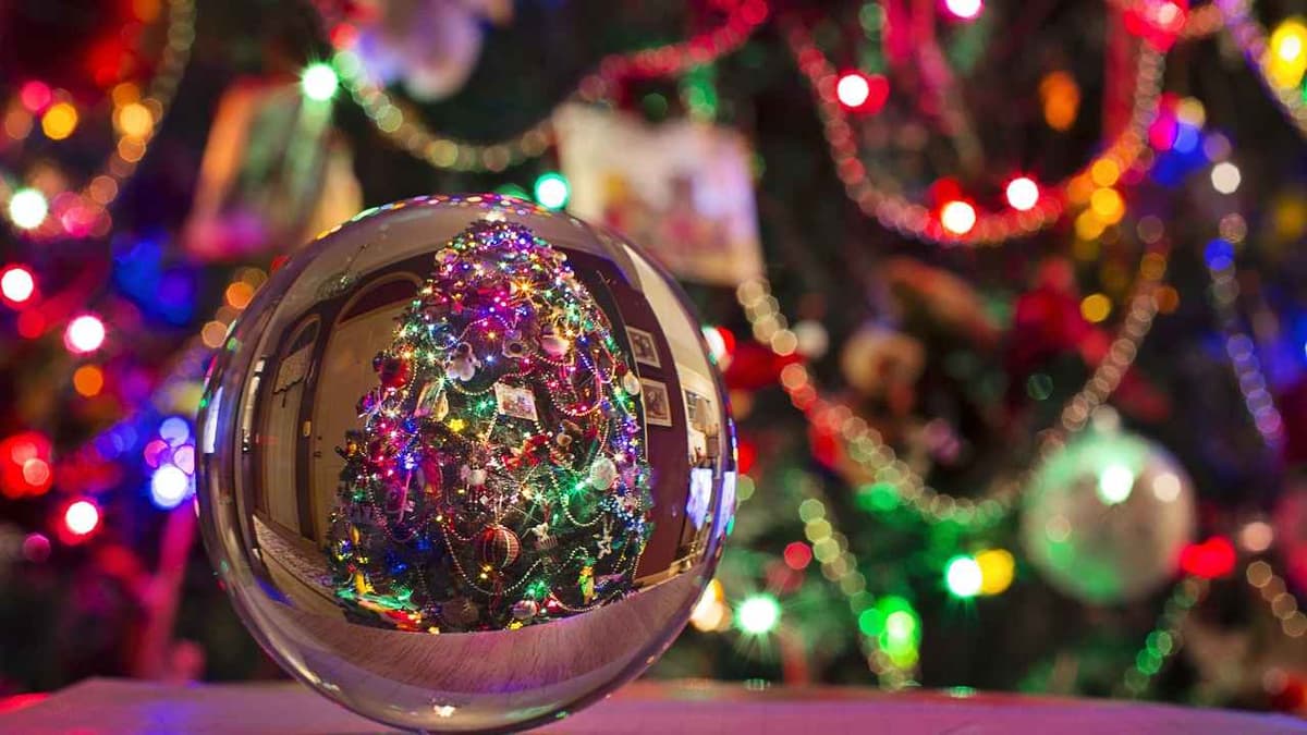 Minturno: luminarie ed eventi per dar voce al "Natale al Borgo al Mare al Castello"