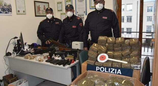 Fondi, Maxi sequestro di armi e droga: il plauso del sindaco