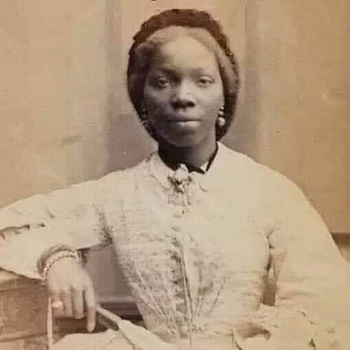 La storia fantastica della prima poetessa di colore nata in Africa e venduta a Boston come schiava