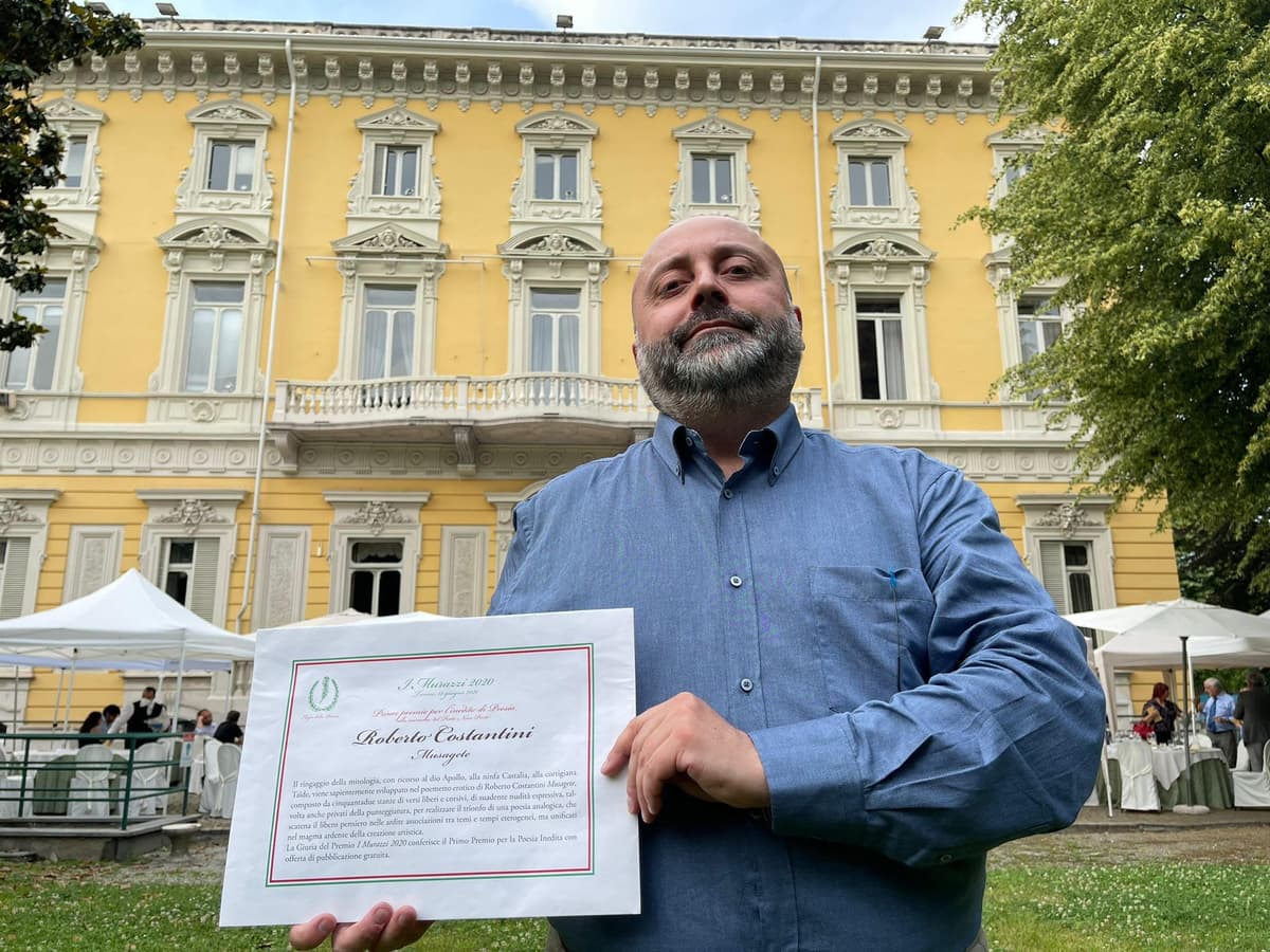 Prosegue il successo del poeta formiano Roberto Costantini, vincitore al premio “Le Ragunanze”