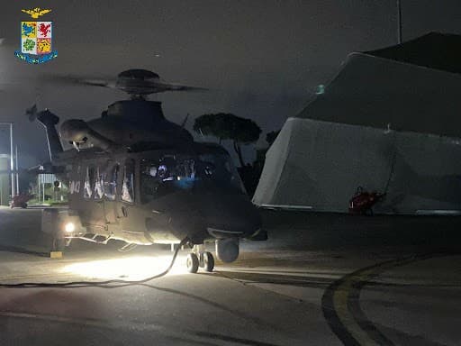 Elicottero tra Sperlonga e Gaeta. Resta infortunato in una falesia