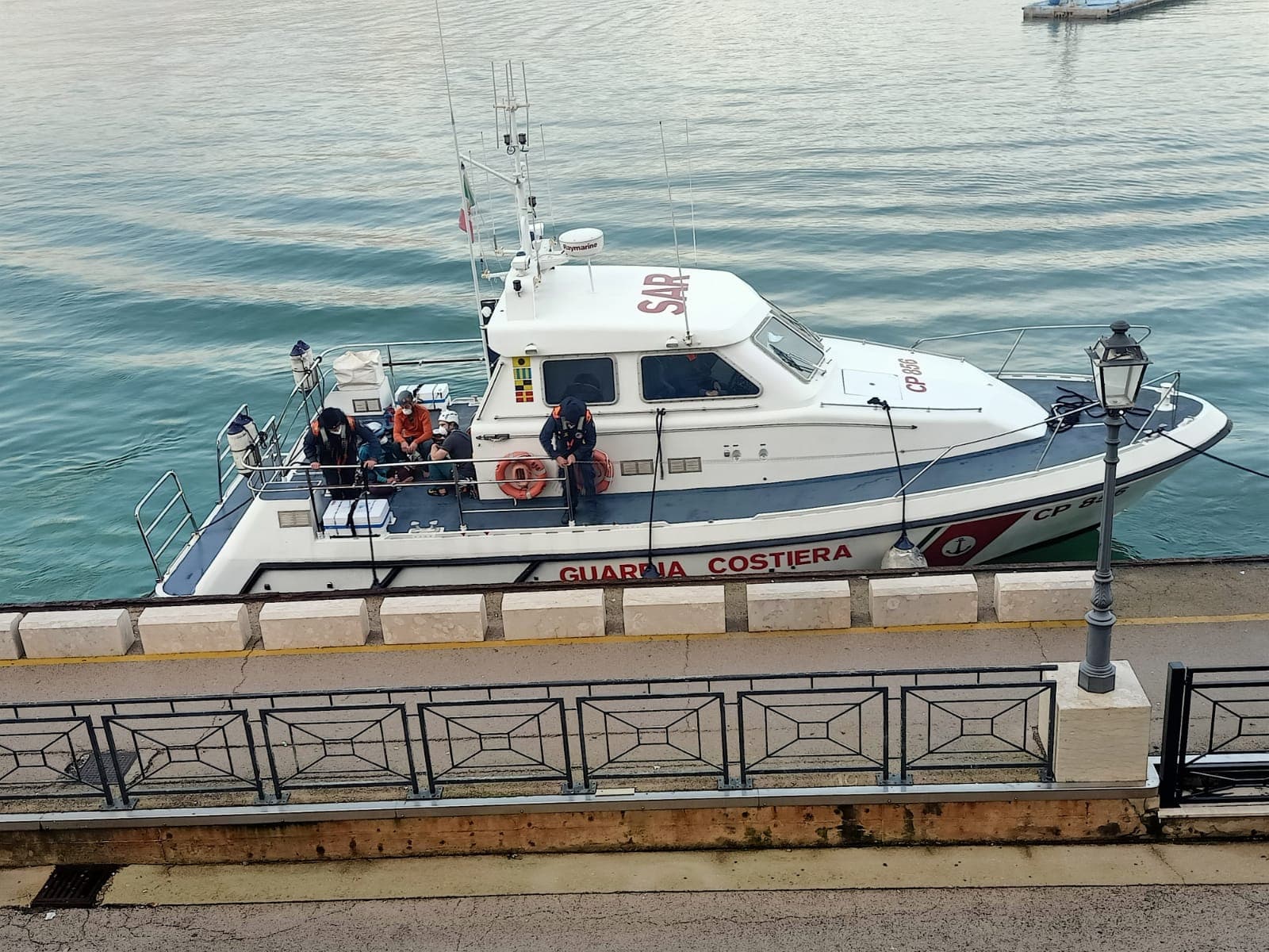 Gaeta: tre rocciatori svizzeri bloccati al di sopra Grotta del Turco salvati dalla Guardia Costiera