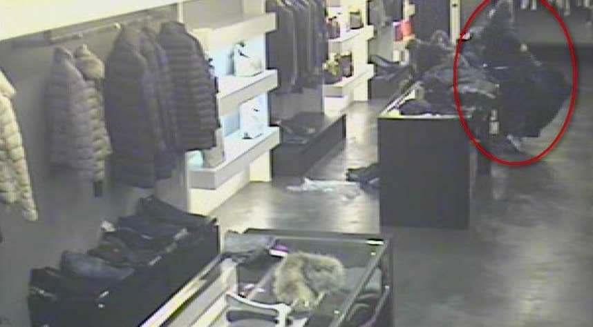 Tentata rapina in Provincia di Latina. Incastrato dalle telecamere giovane malvivente