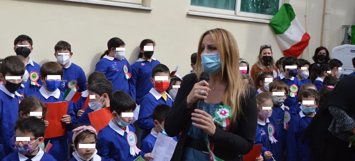 Scauri: l’Istituto Comprensivo ha offerto una giornata di grande impegno intellettuale con la Festa dell’Unità d’Italia