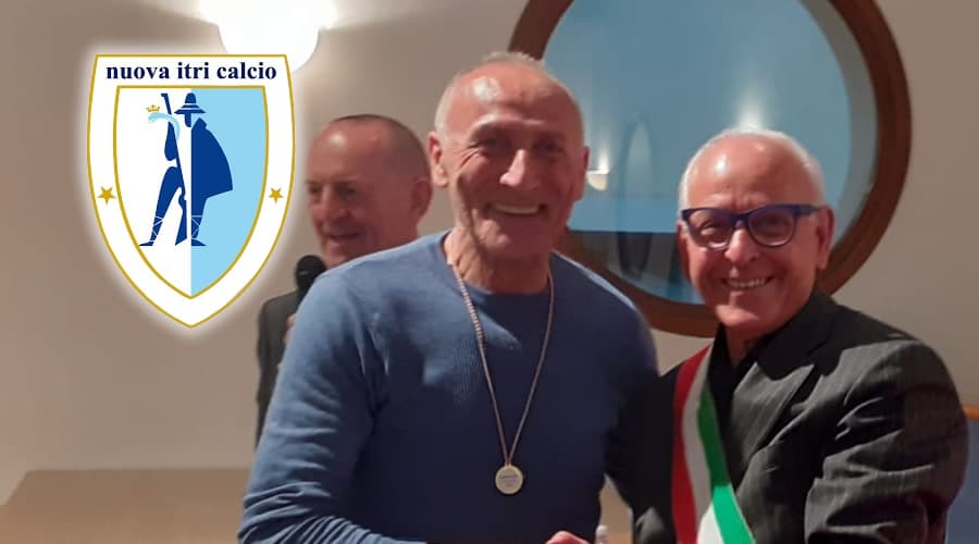 Nuova Itri Calcio, premiata la squadra in Comune