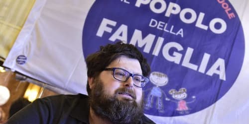 VENTOTENE, ELEZIONI: ADINOLFI CHIEDE CONFRONTO AI RIVALI