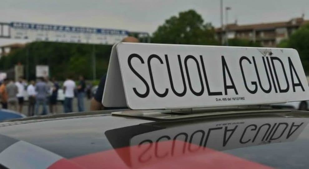 Autoscuole: promossi cinque nuovi insegnanti di guida in Provincia di Latina