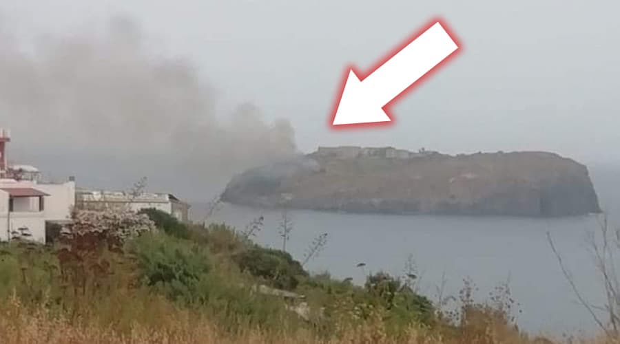 Ventotene - Principio d'incendio a Santo Stefano