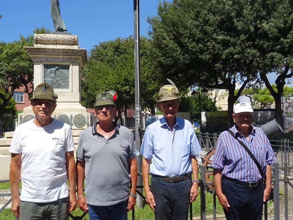 Gaeta: Gli Alpini adottano il Monumento ai Caduti di Villa Traniello