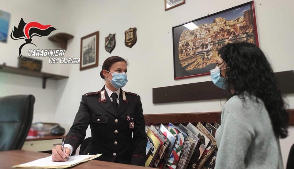 Gaeta: Carabinieri arrestano 55enne locale che perseguitava ex convivente, giungendo a speronarla con l'auto