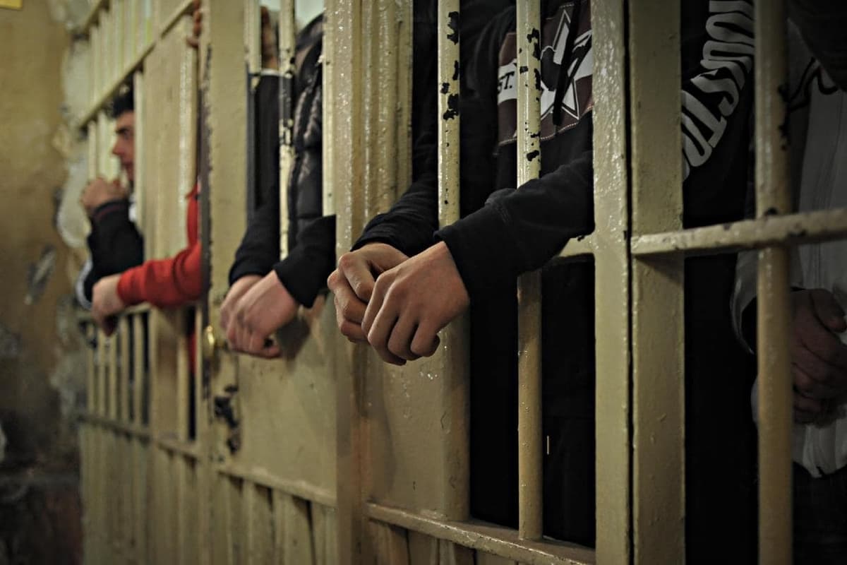 Carceri di Latina, Cassino, Velletri affollamento al 194,5% e diversi suicidi, impegno della senatrice Marinella Pacifico
