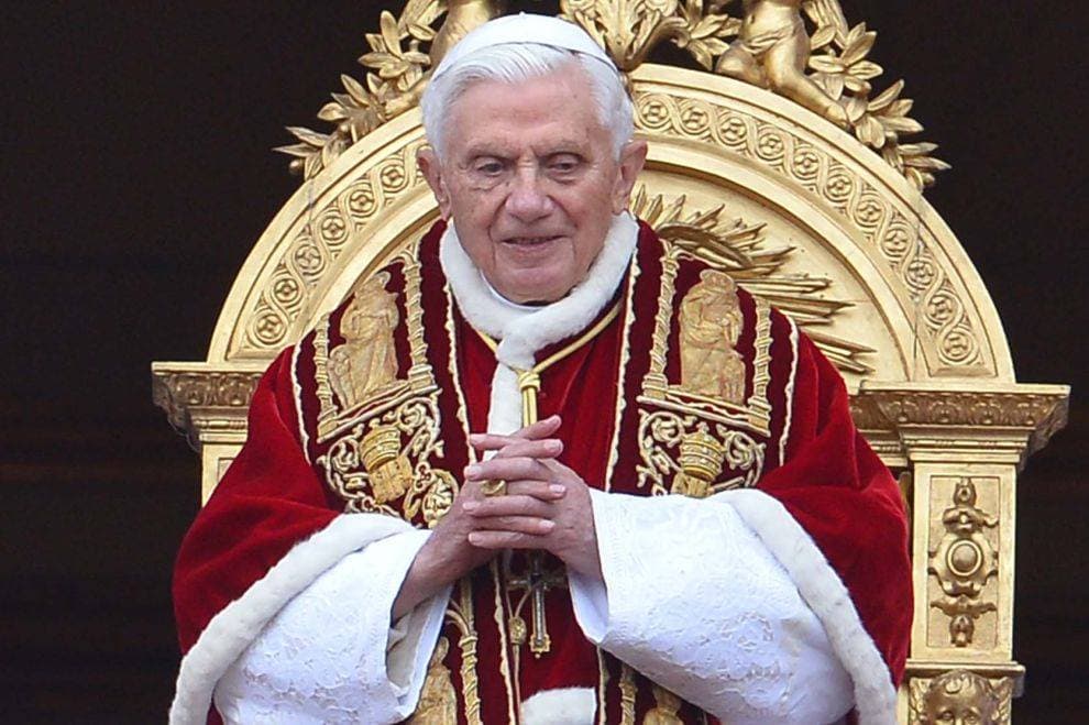 L'Arcidiocesi di Gaeta piange Benedetto XVI insieme a tutto il mondo
