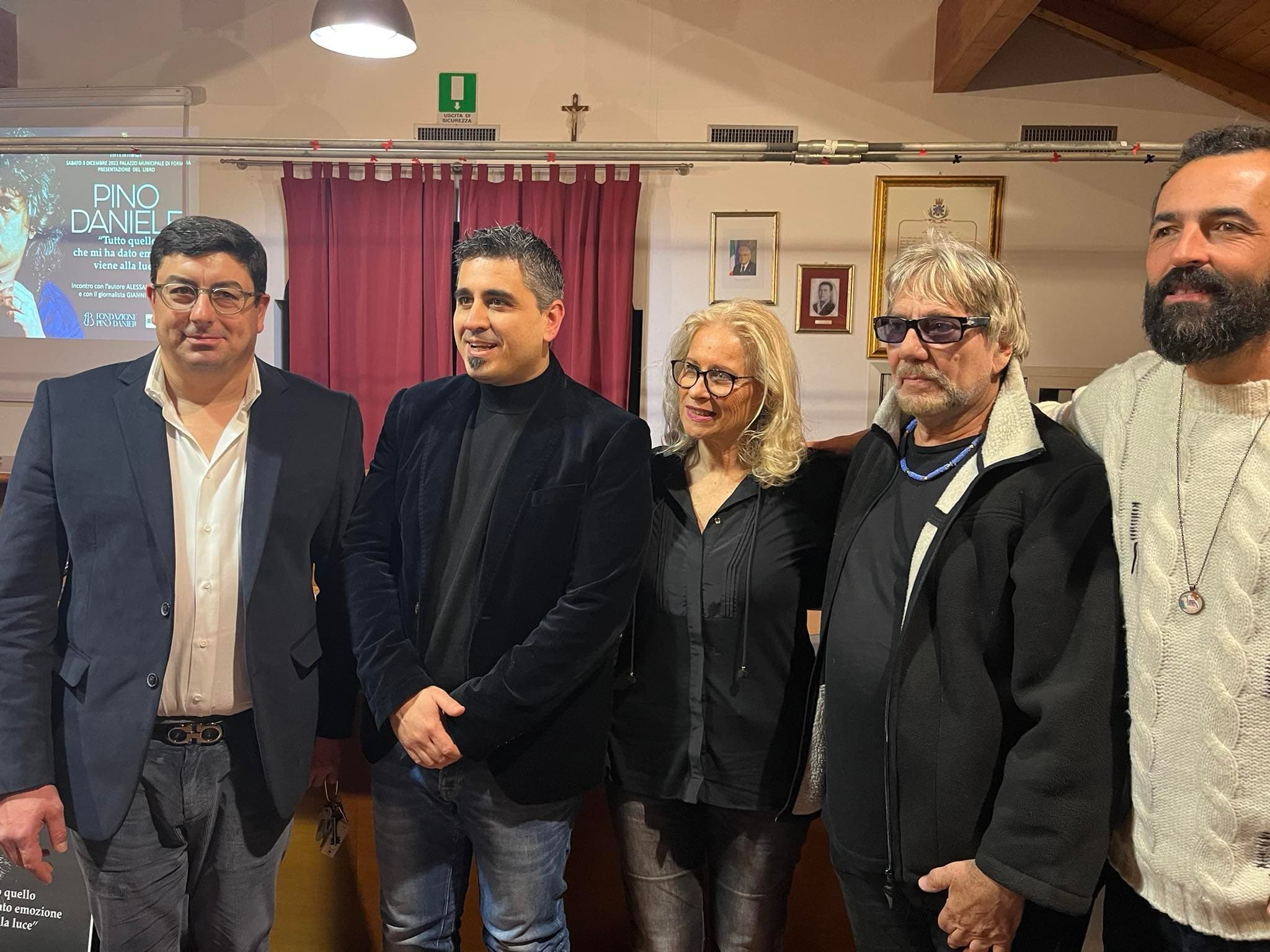 Formia, Presentato il libro su Pino Daniele