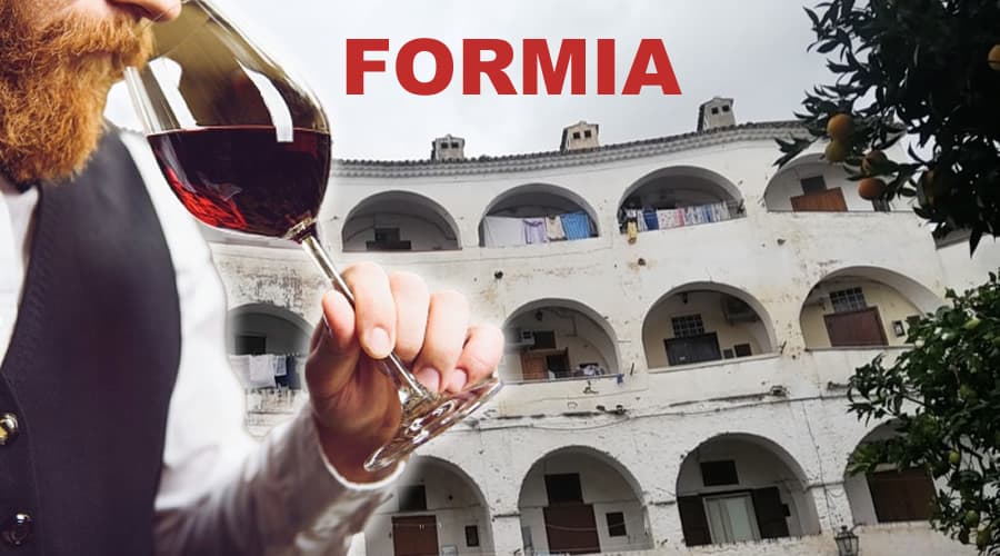 Formia, Borgo Divino: 4 novembre