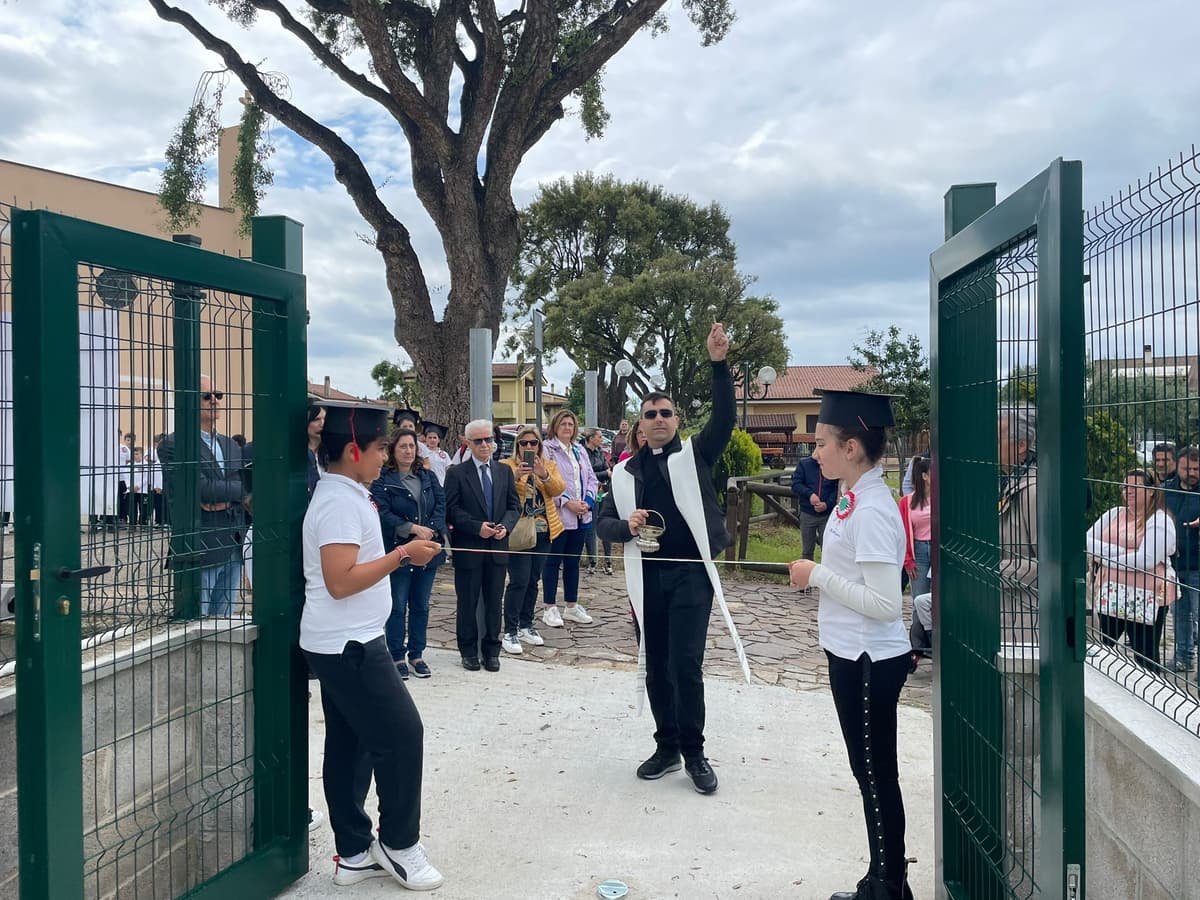 Fondi, Salto Covino: inaugurata la nuova ala della scuola